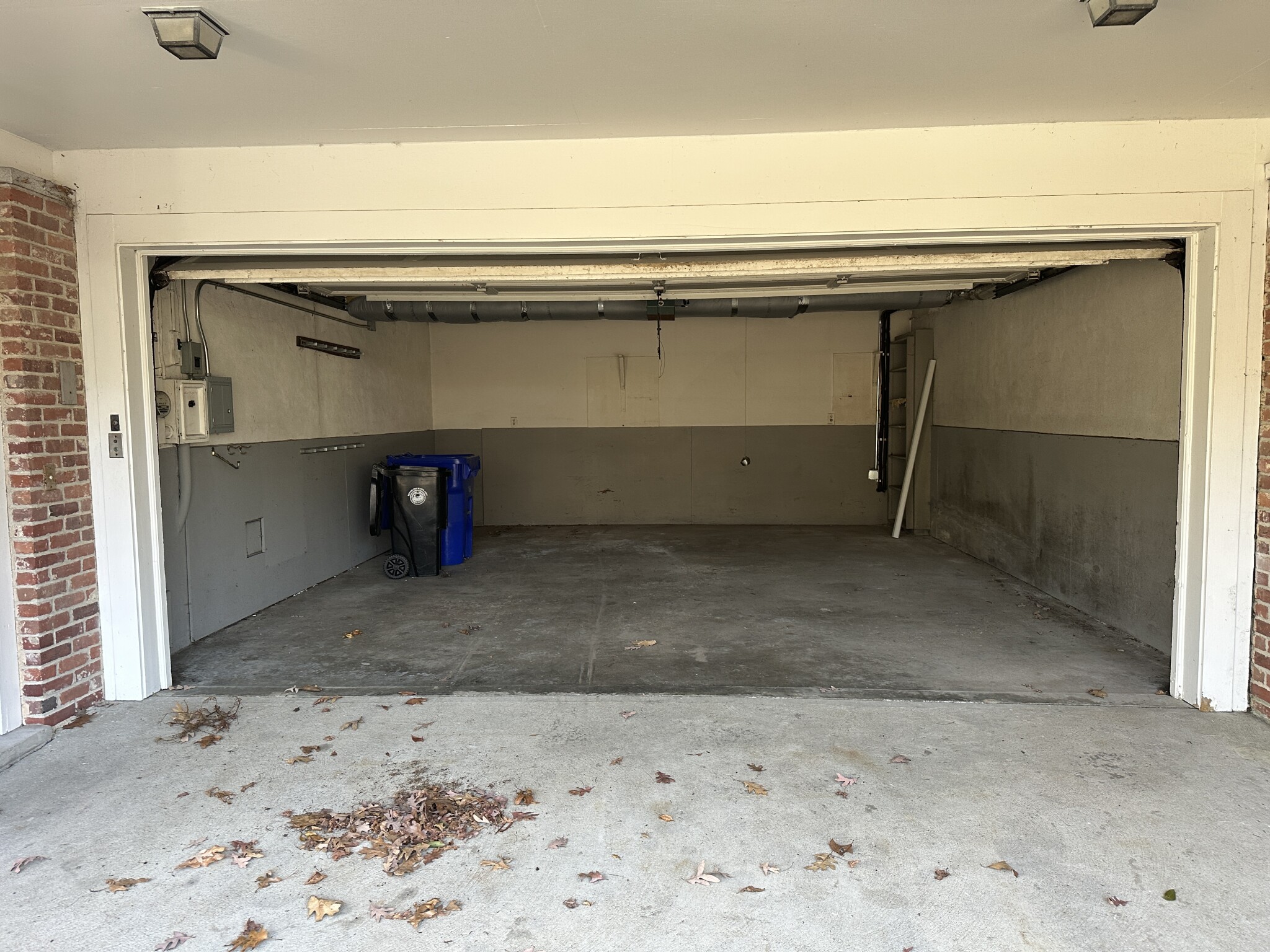 43 Fairgreen Pl, Chestnut Hill