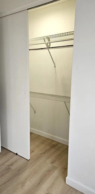 1 Village Hill Ln, Natick