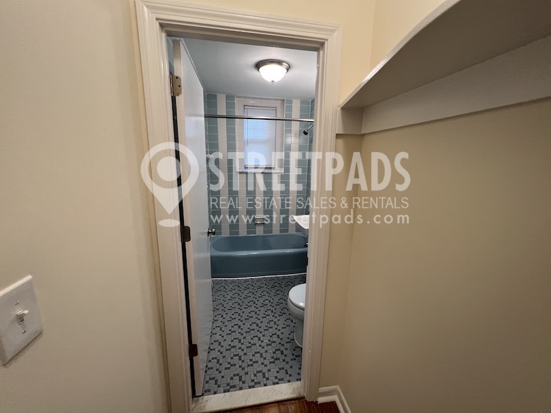 2018 Commonwealth Ave, Brighton