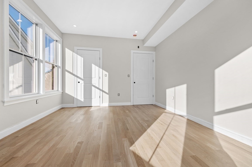 40 Waverly, Brighton