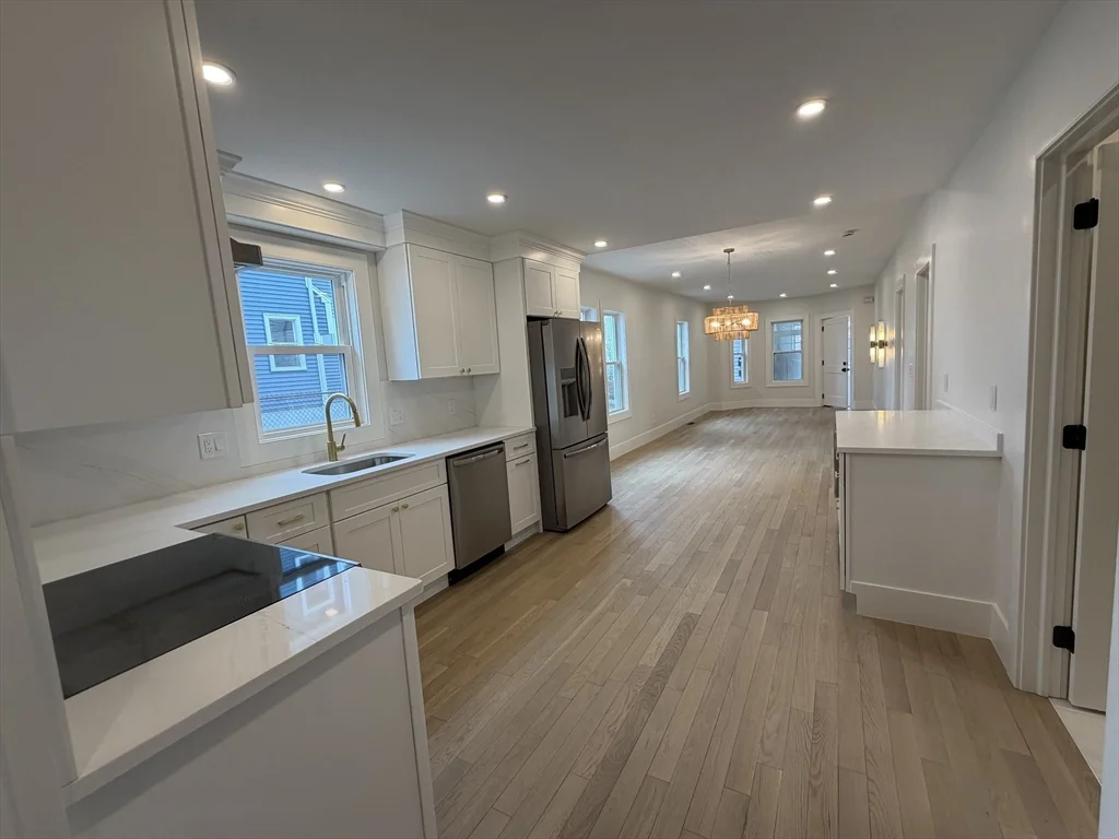 7 Bennett St, Medford