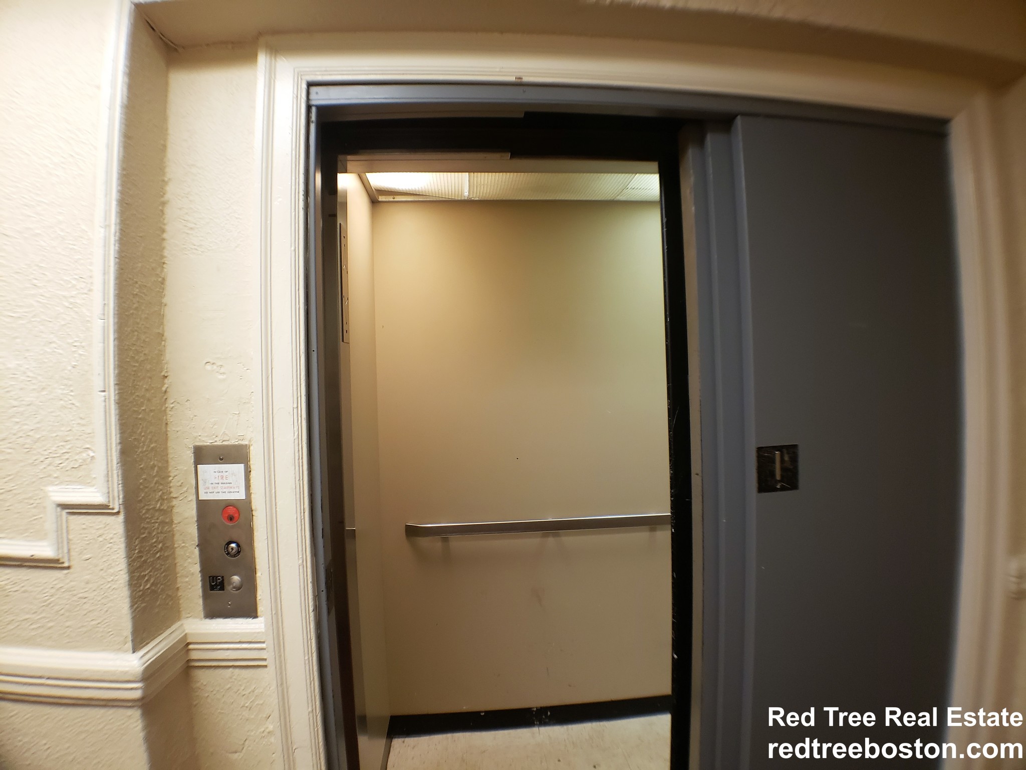 1810 Commonwealth Ave, Brighton