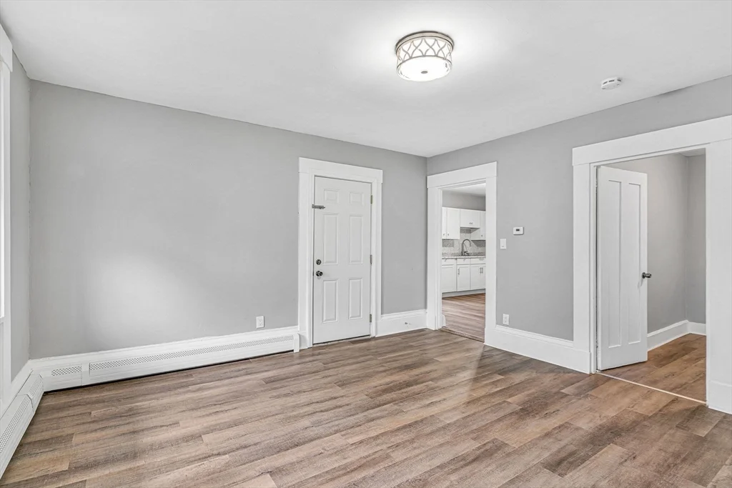 118 Maxfield St, New Bedford