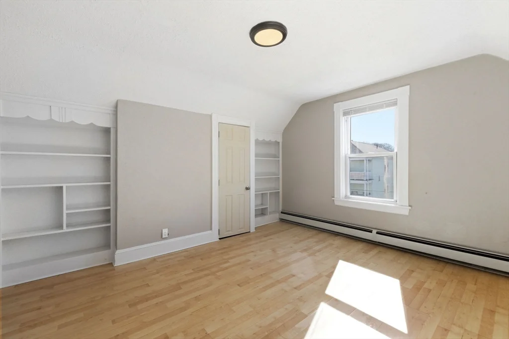 21 John St, Attleboro