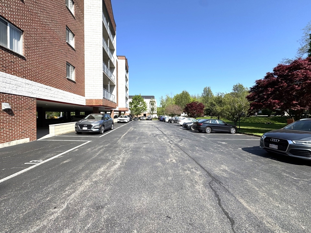 580 Salem St, Wakefield