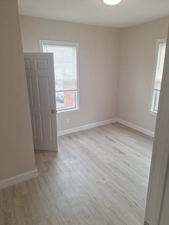 241 Walnut St, Chelsea