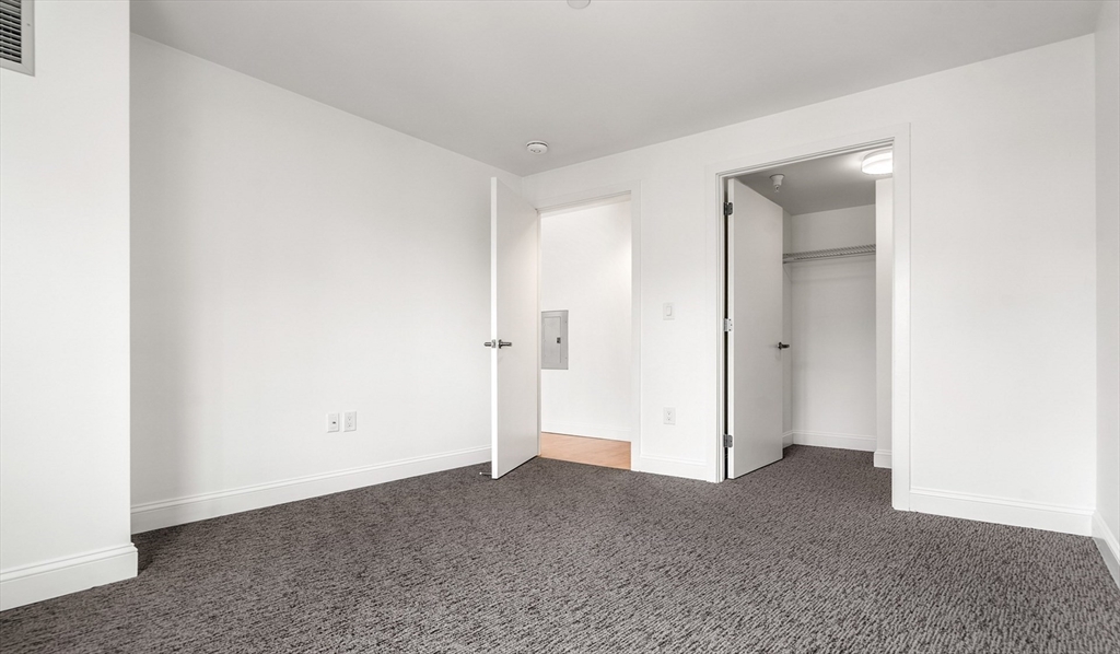 99 Kneeland St, Leather District