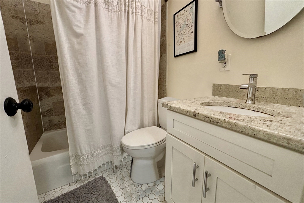 256 Parker Hill Ave, Mission Hill