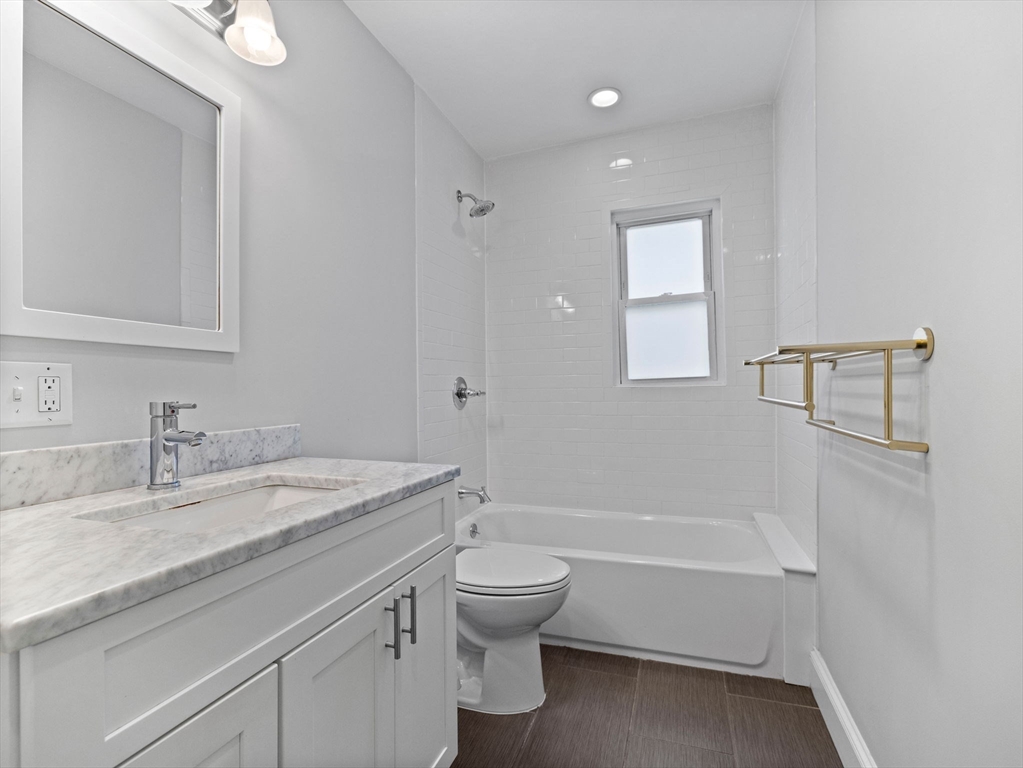 134 Newbury Ave, North Quincy