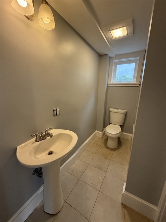 76 Division St, North Attleboro