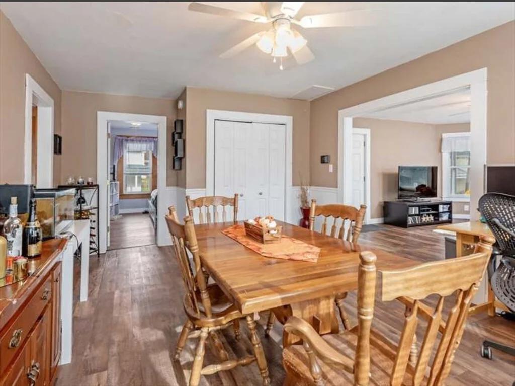 3 Orchard St, Millbury Junction