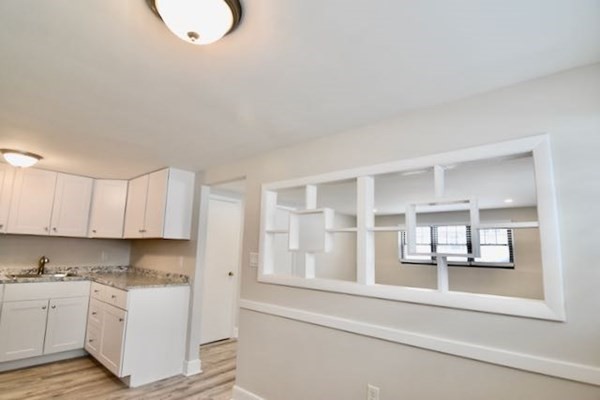 90 E Squantum, North Quincy