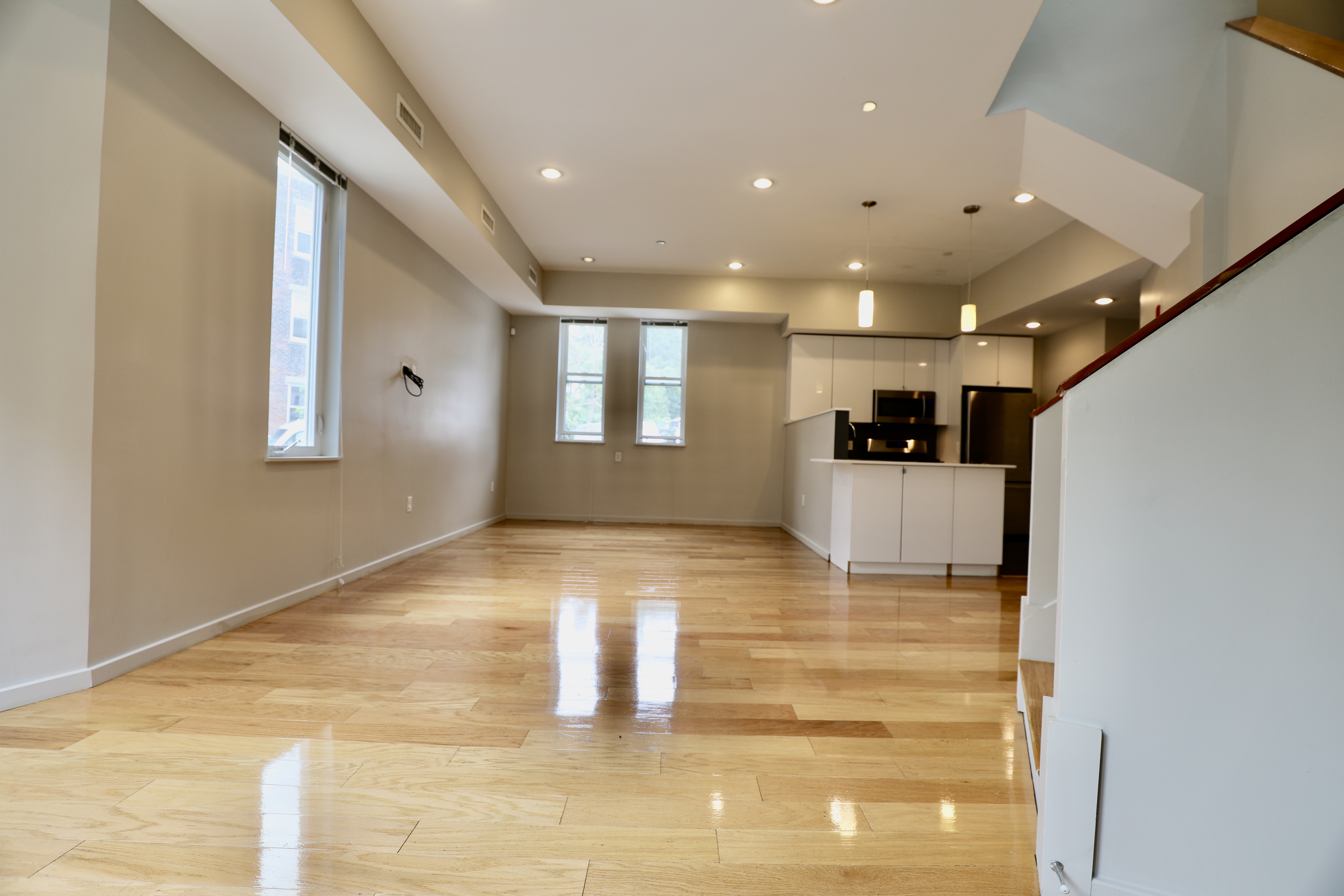 5 bed, 2.5 bath apartment for rent at 57 Glenville Ave Unit 1, Allston — photo 6 of 23