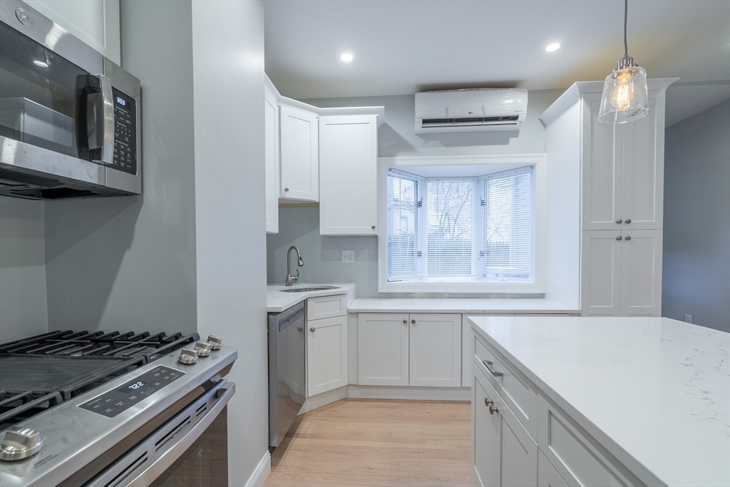 60 6th St, East Cambridge