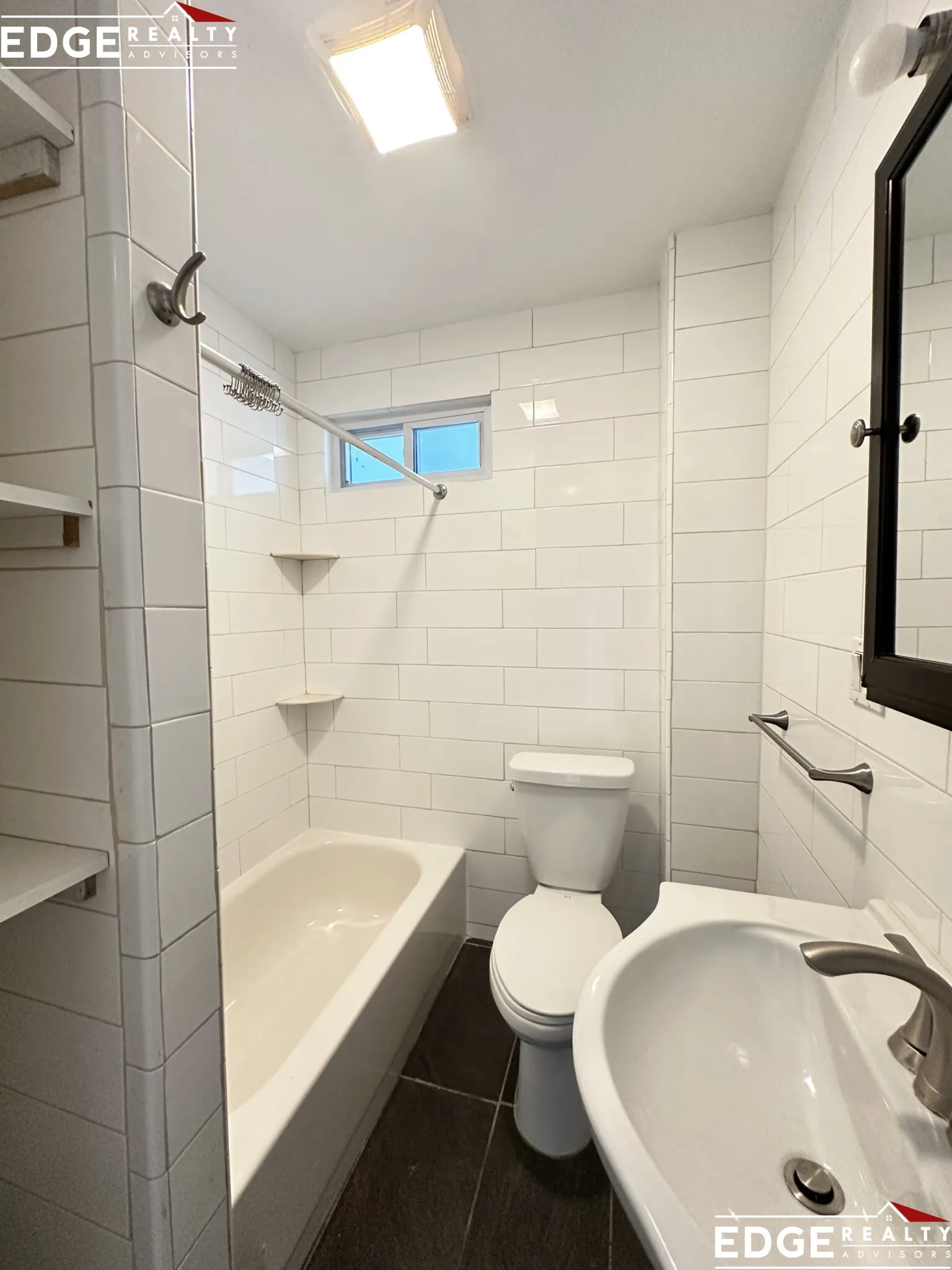 315 Warren St, Waltham