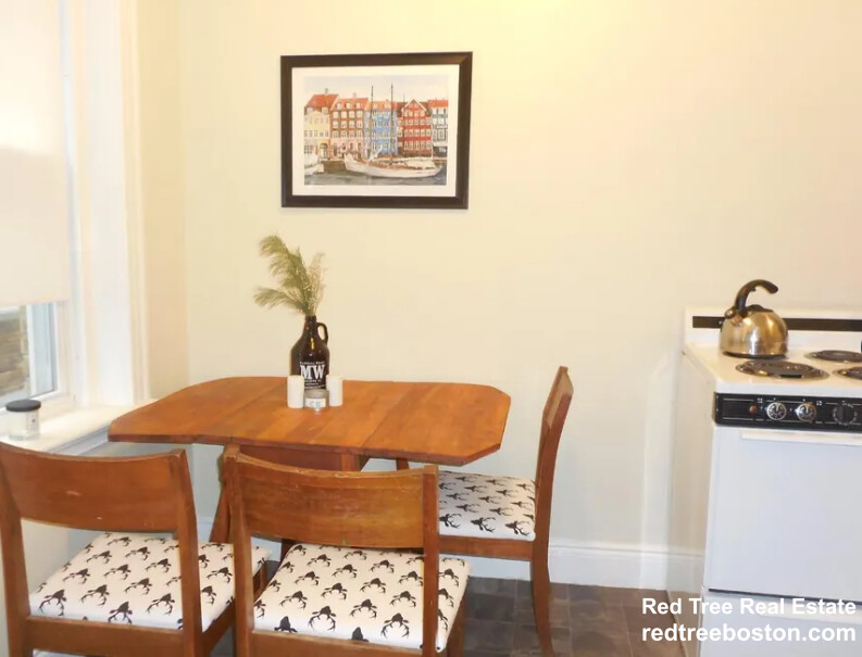 228 Kelton St, Allston