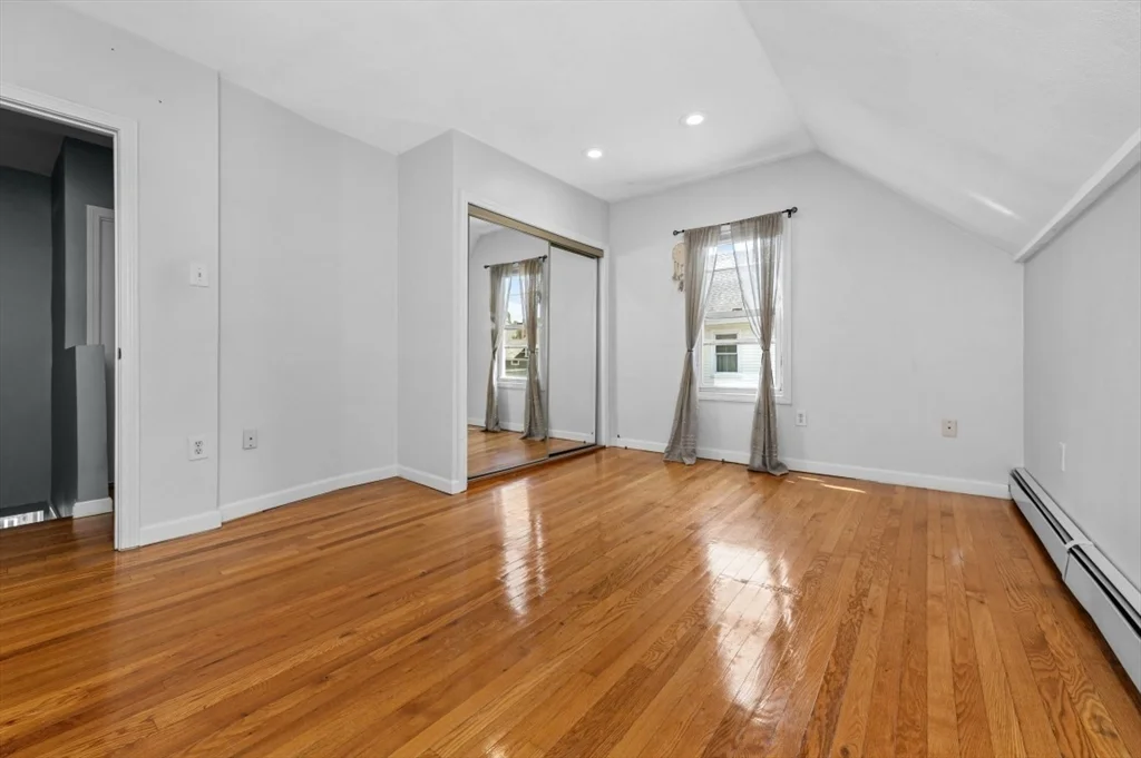 55 Cottage St, Melrose