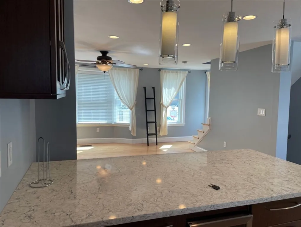 283 C St, South Boston