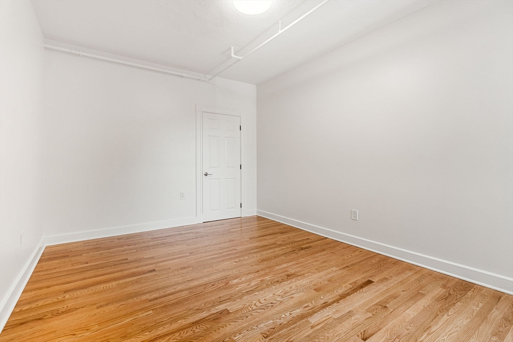 434 Massachusetts Ave, Cambridgeport