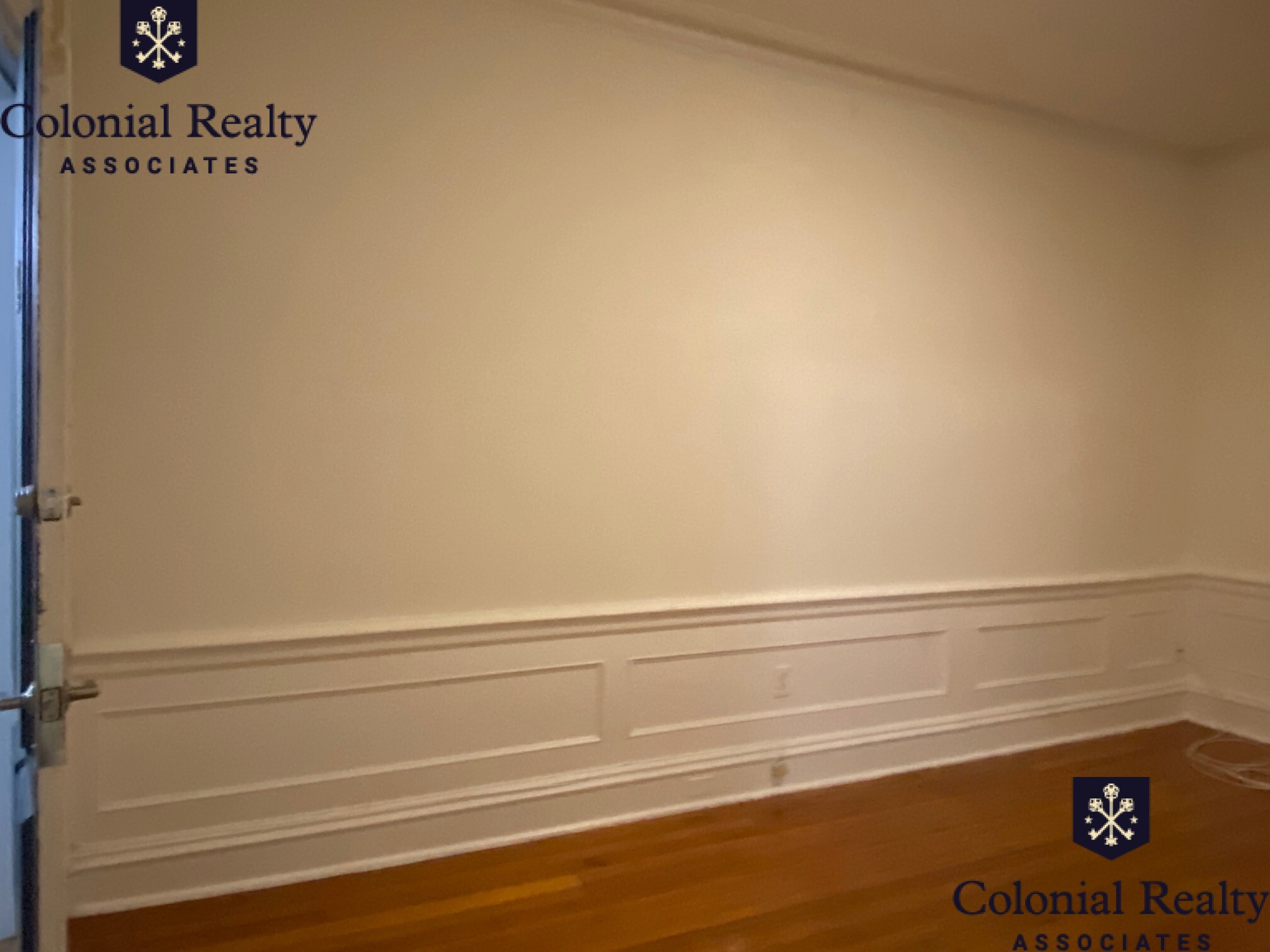 92 Charles St, Beacon Hill