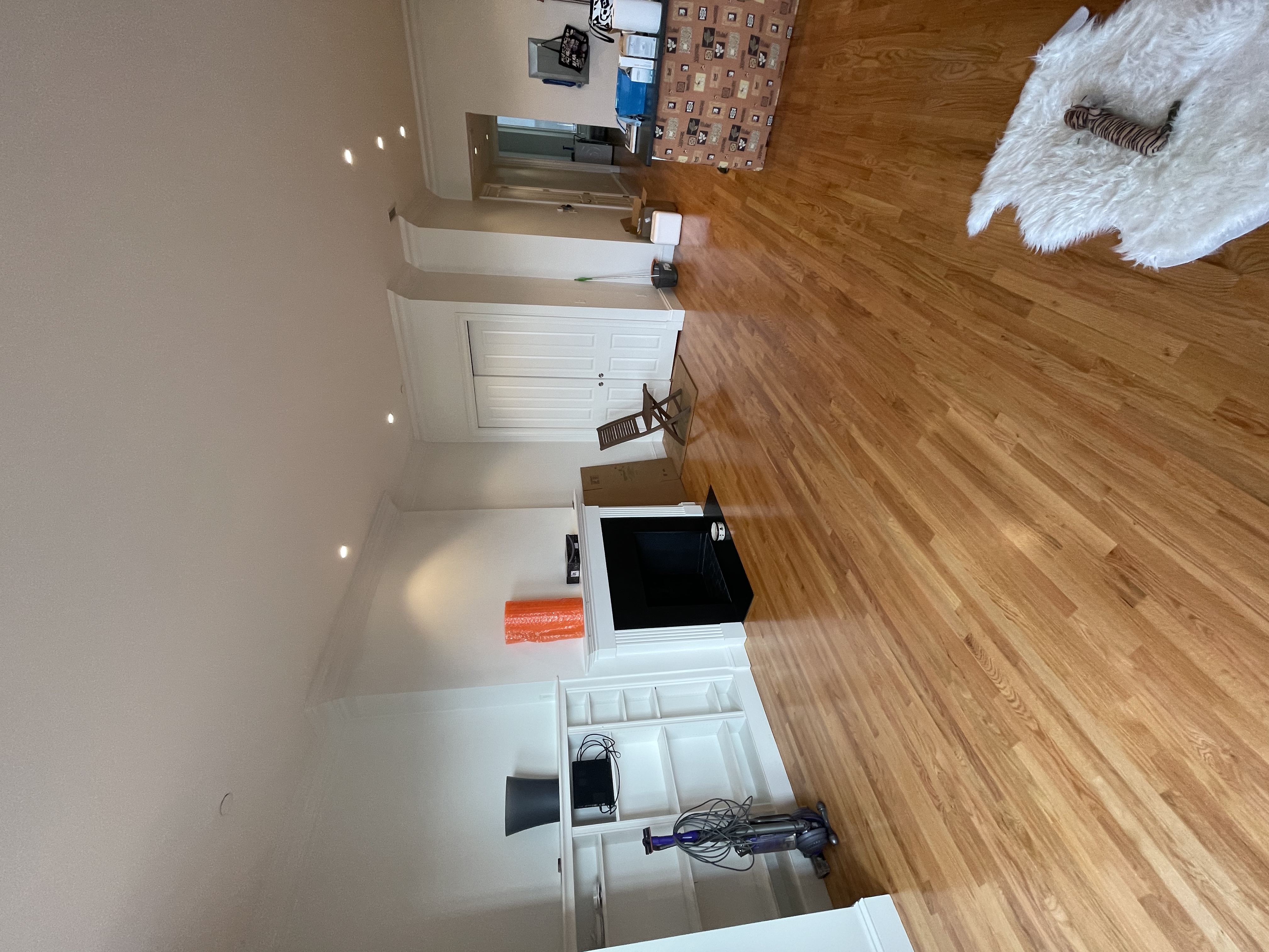 1 bed, 1 bath apartment for rent at 300 Beacon St Unit 2, Back Bay — photo 2 of 36