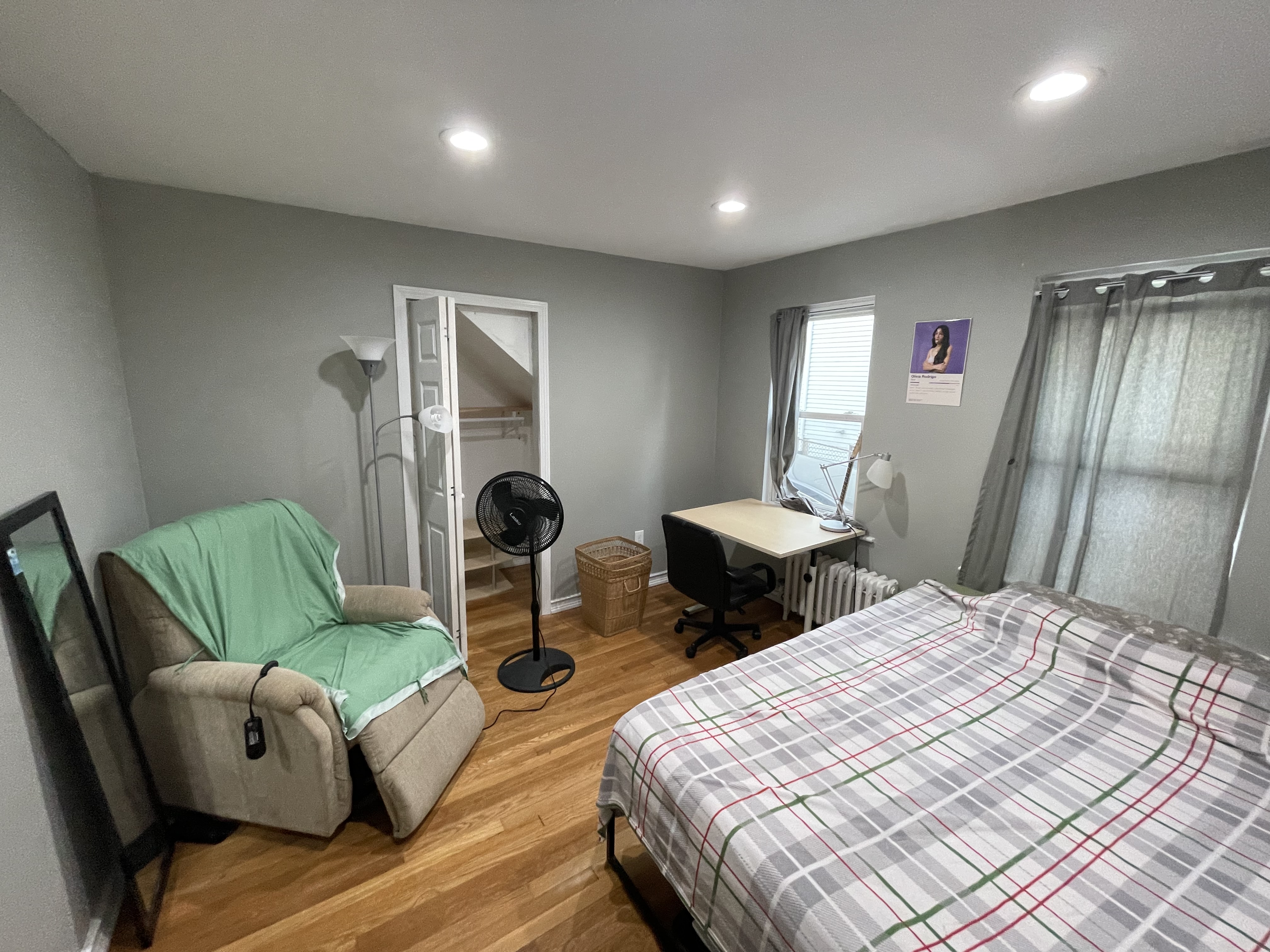3 bed, 1 bath apartment for rent at 234 Corey Rd Unit 1, Brighton — photo 17 of 21
