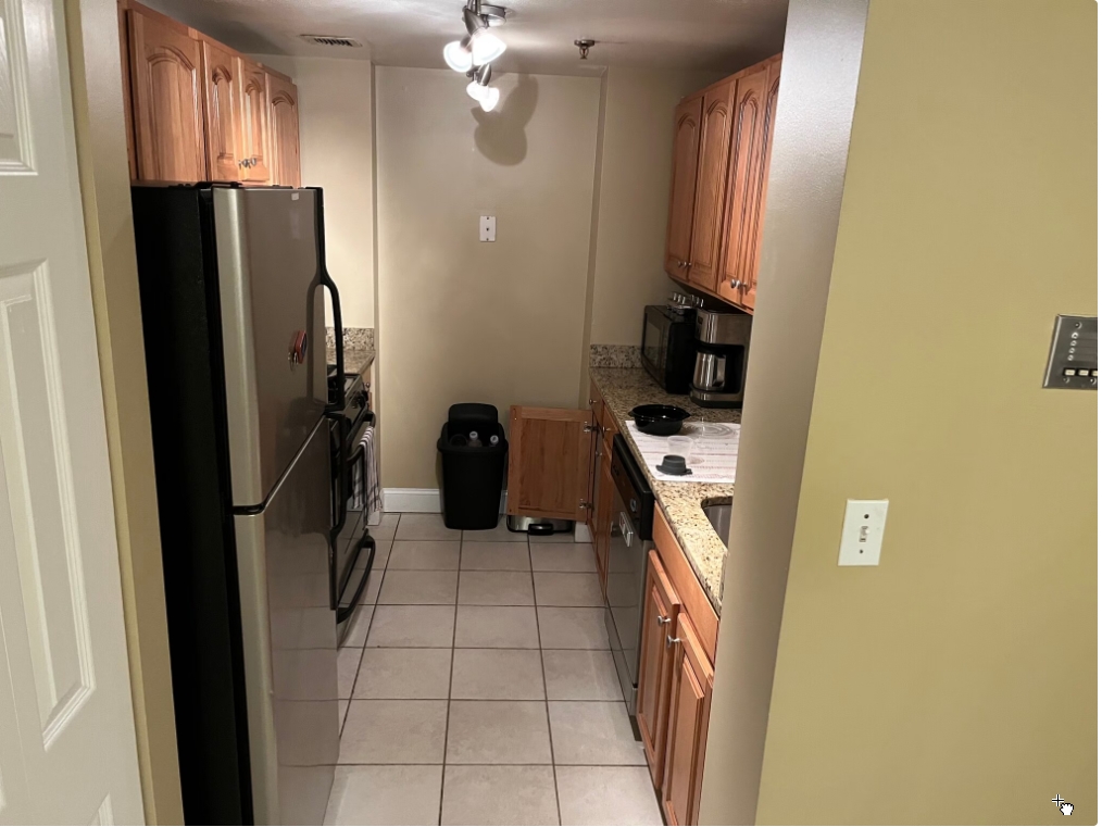 15 North Beacon St, Allston