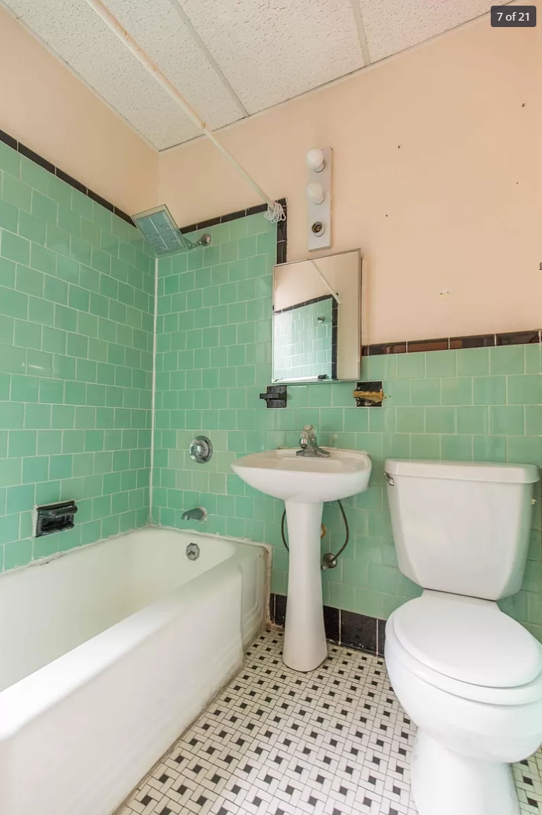 28 Myrtle, Beacon Hill