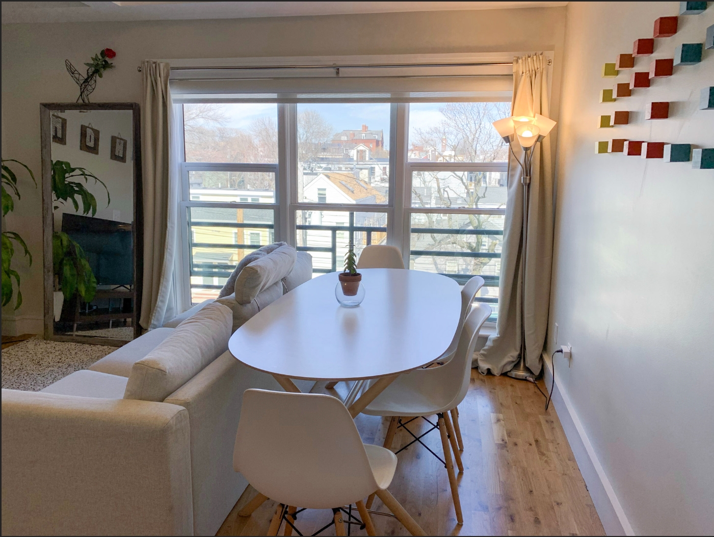 126 Charles St, East Cambridge