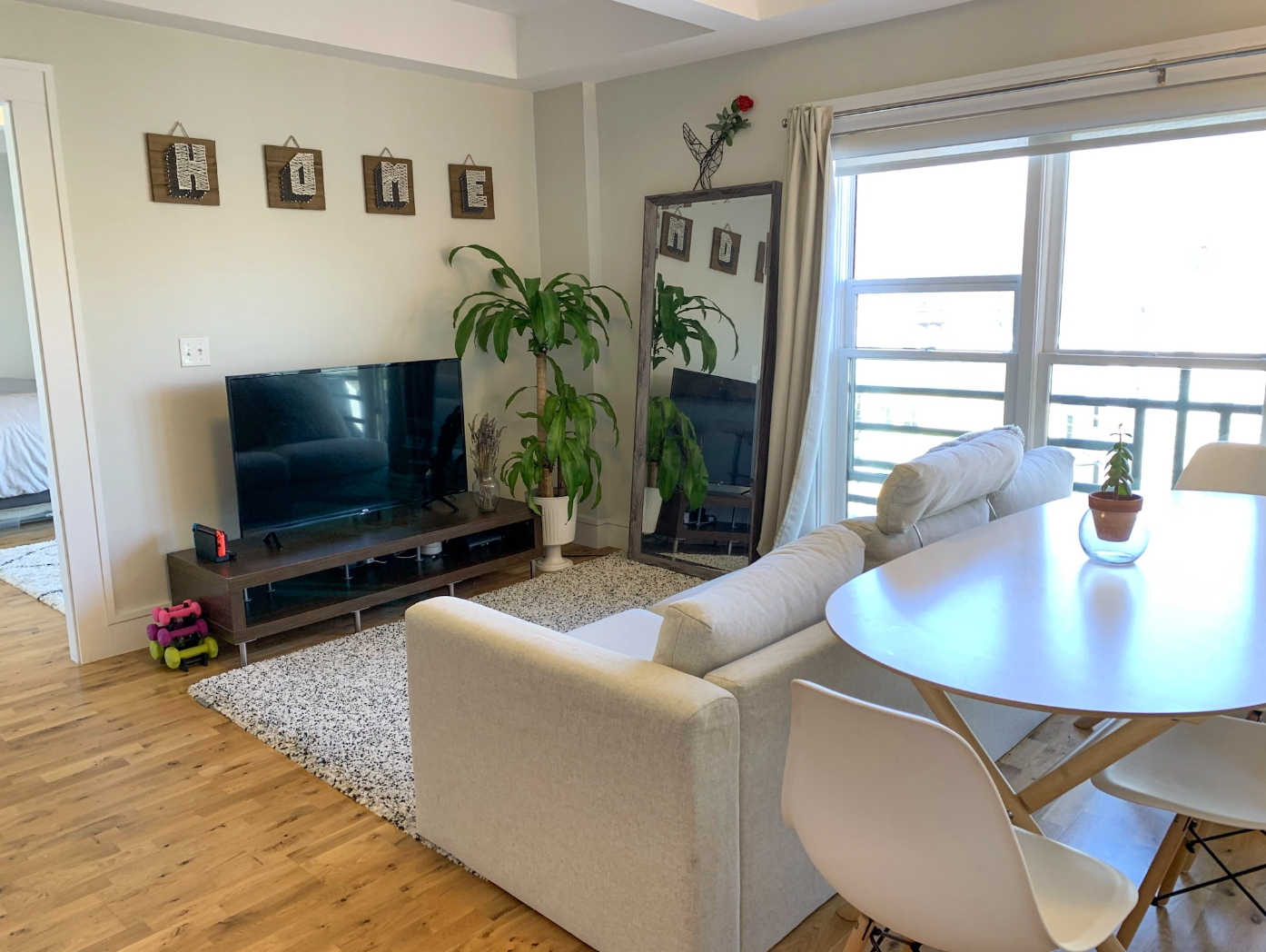 126 Charles St, East Cambridge