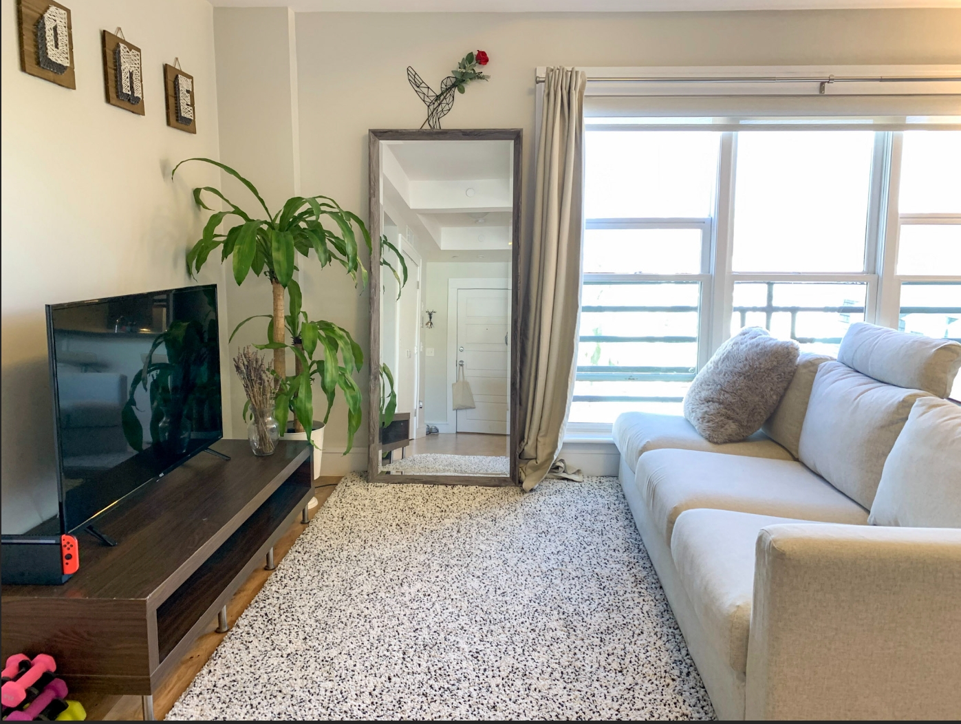 126 Charles St, East Cambridge