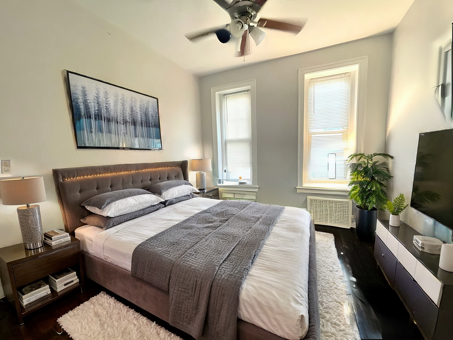 998 Tremont St, Roxbury