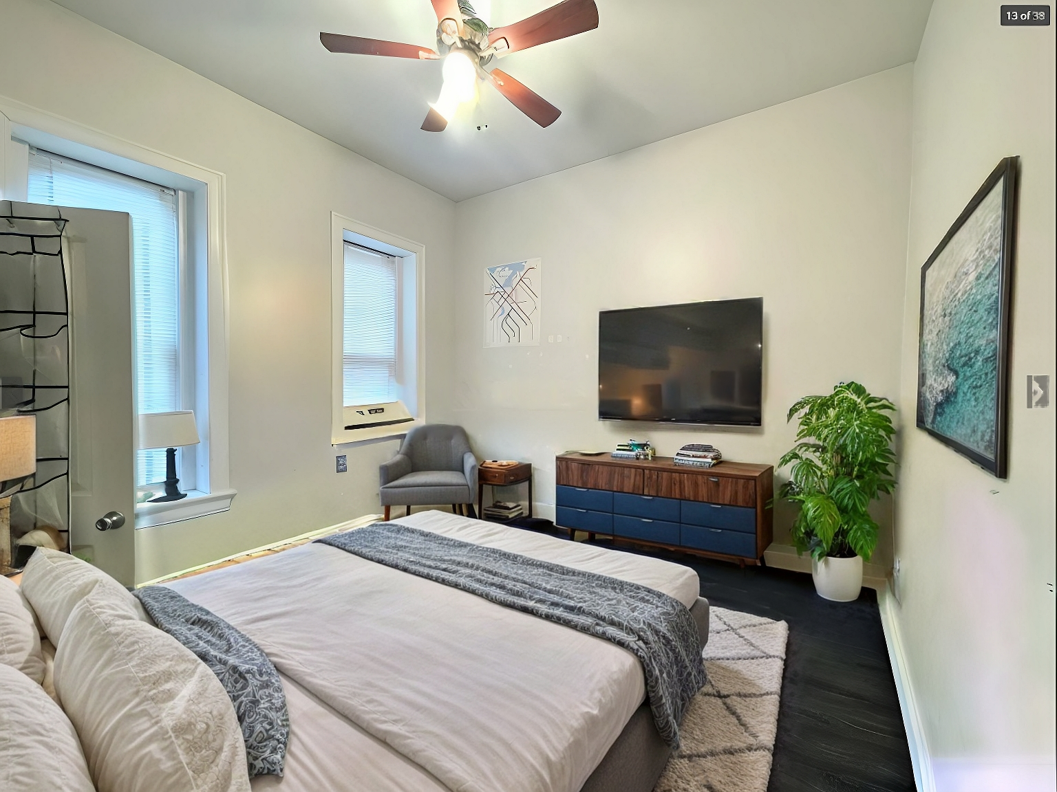 998 Tremont St, Roxbury