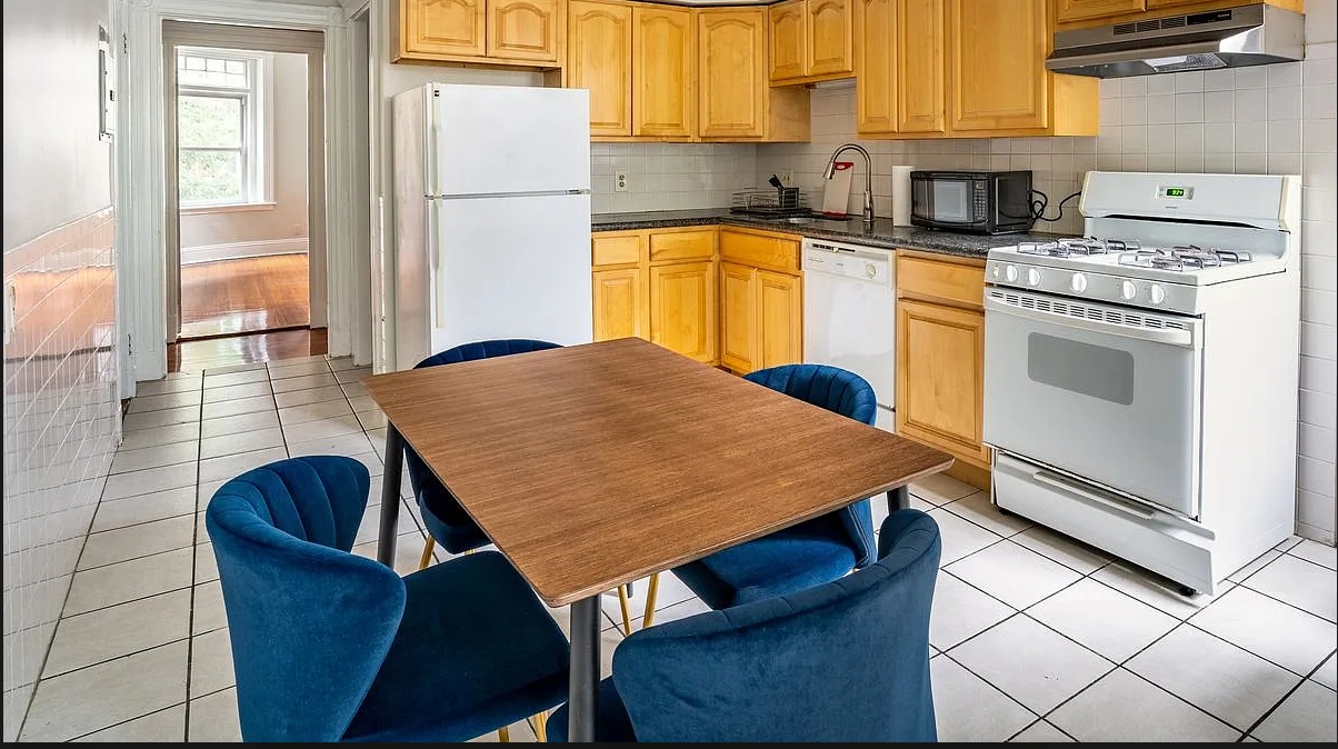 10 Strathmore Rd, Brookline