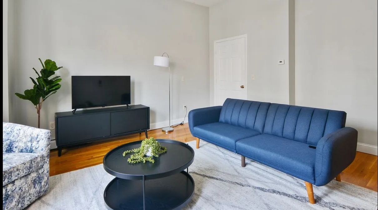 21 Highgate St, Allston