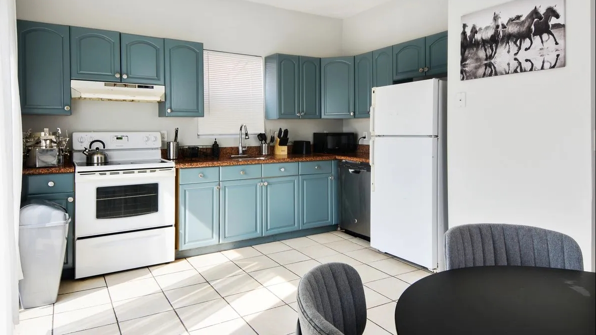 21 Highgate St, Allston