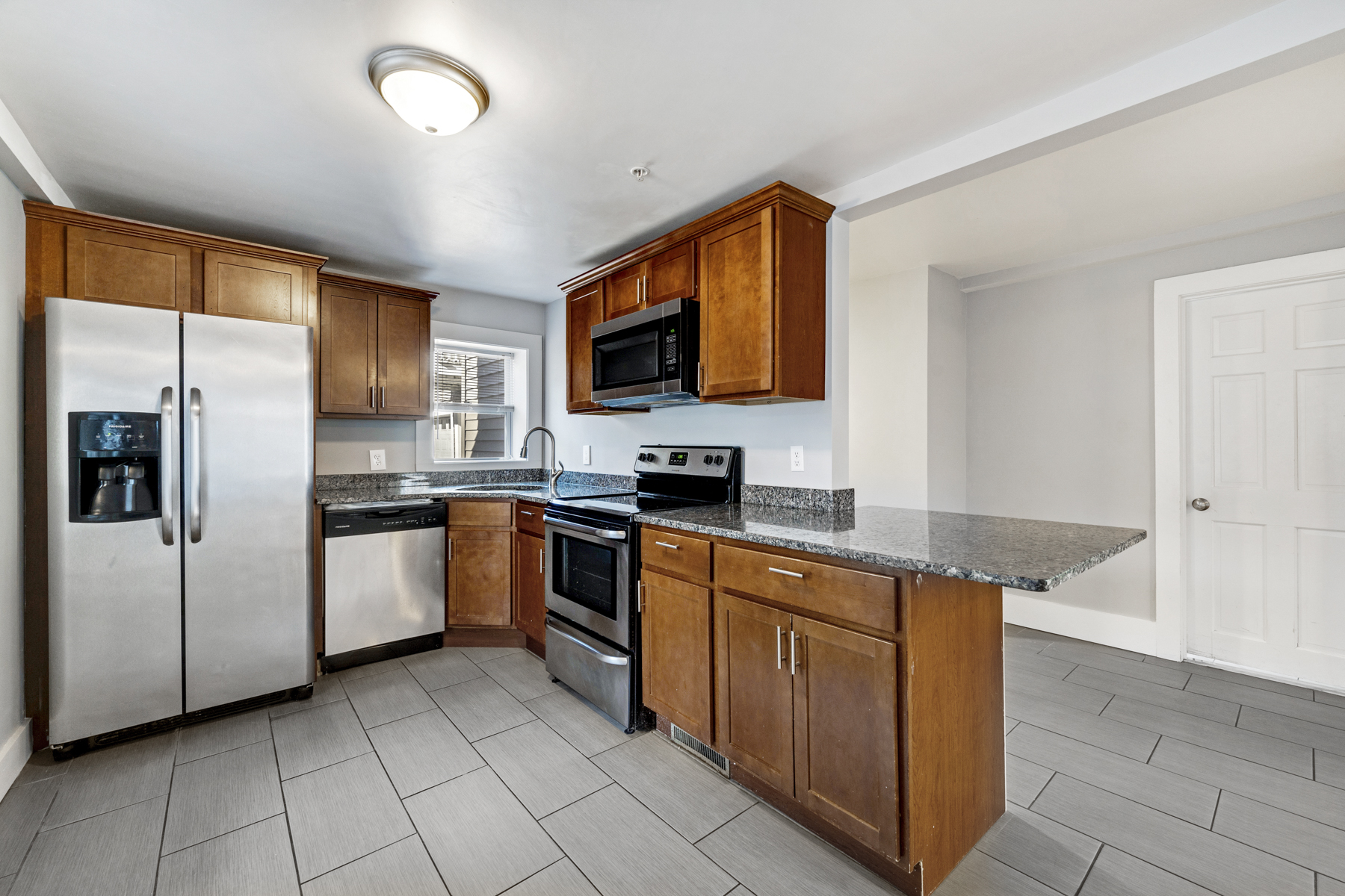 11 Forrester St, Salem