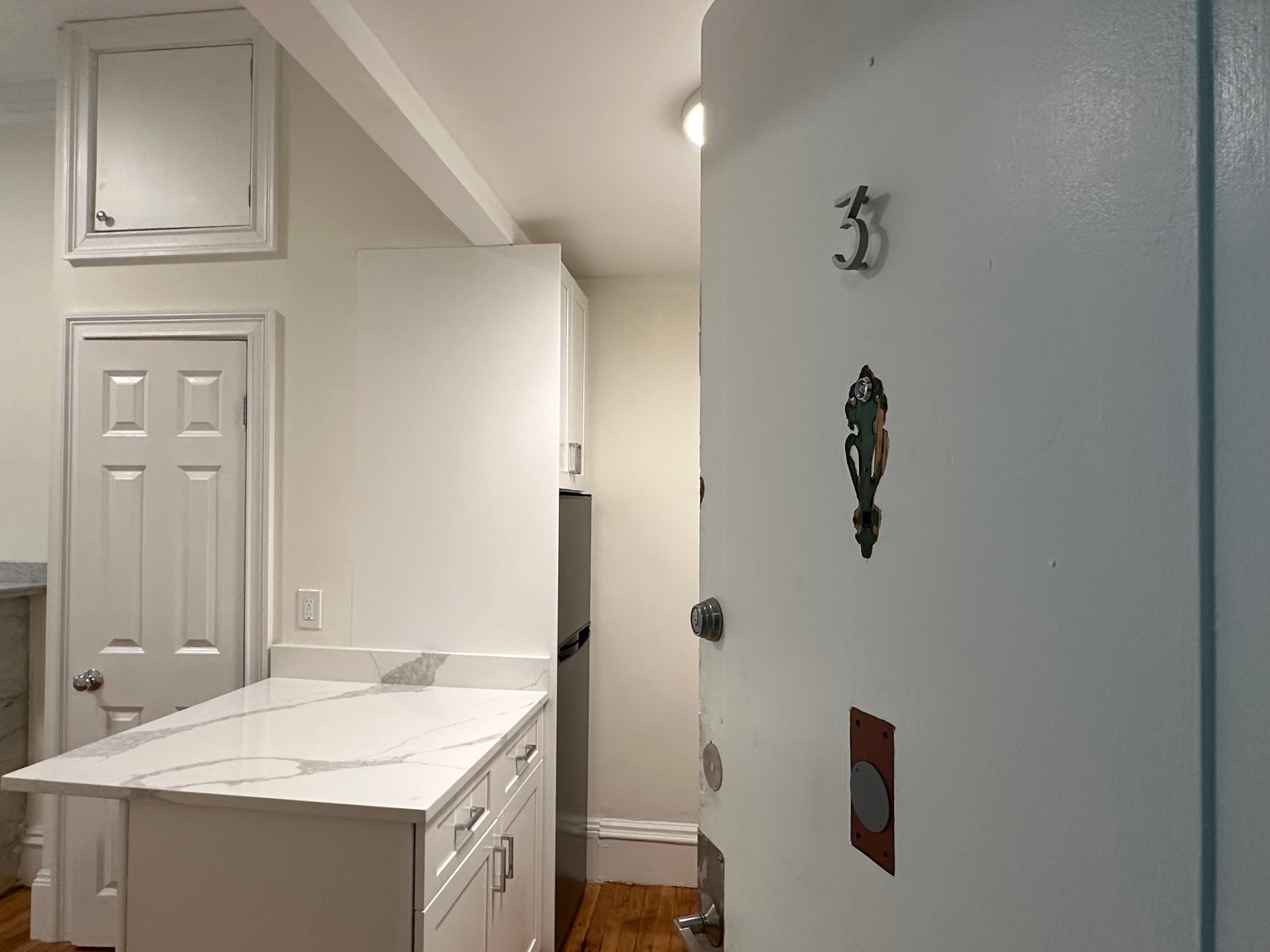 86 Charles, Beacon Hill