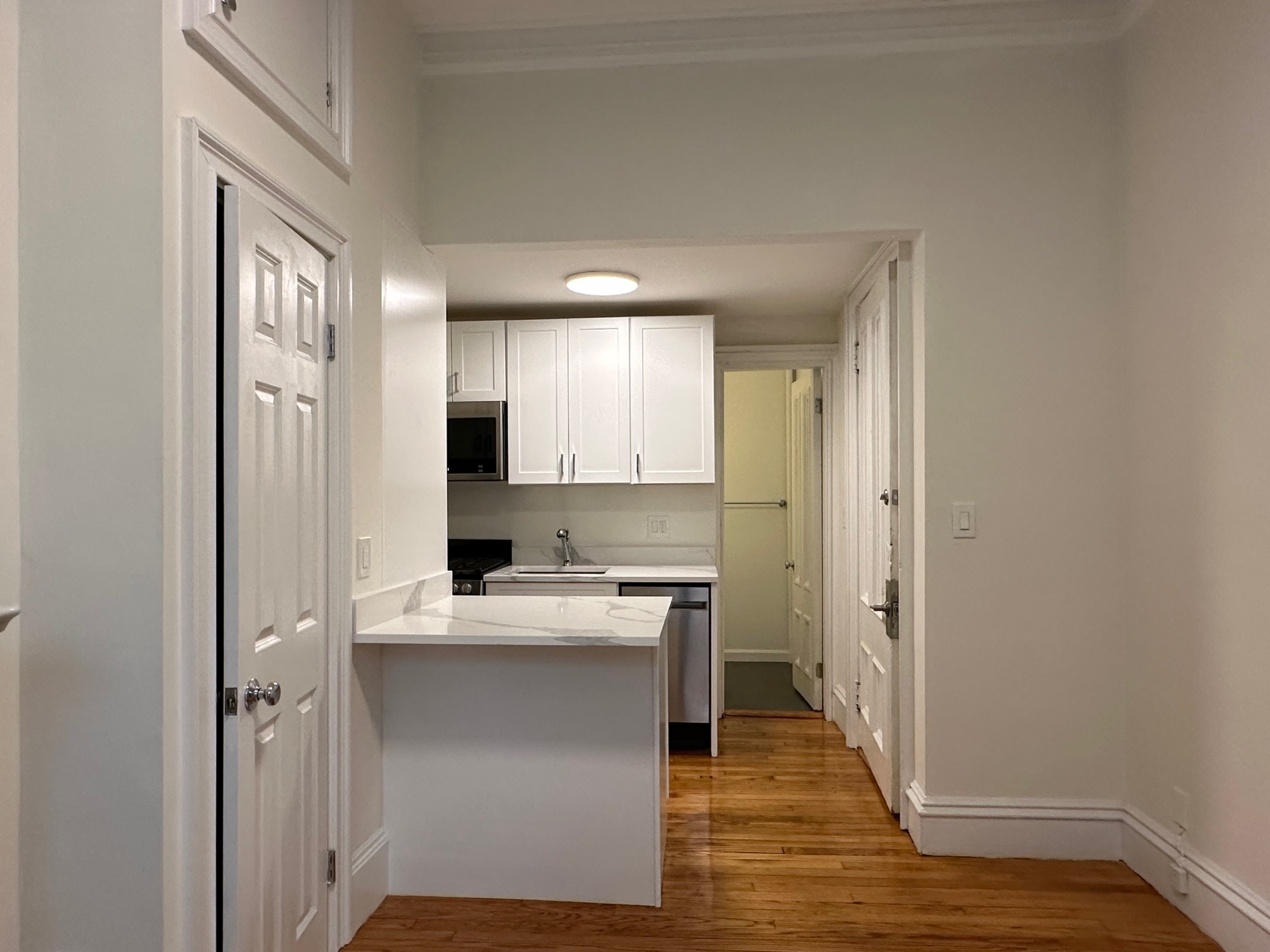 86 Charles, Beacon Hill