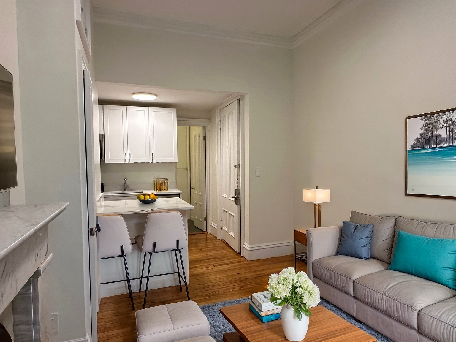 86 Charles, Beacon Hill