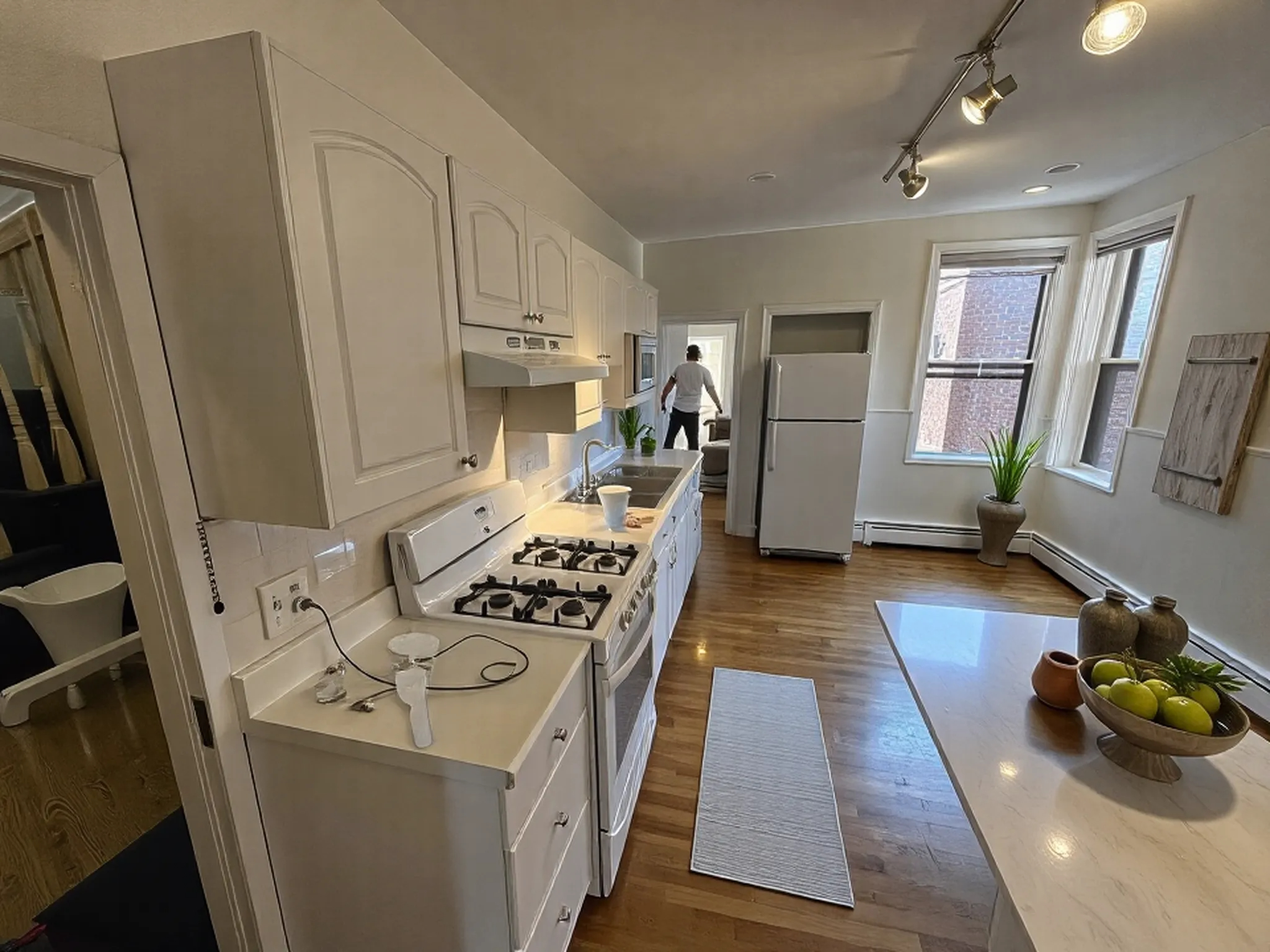 17 Irving, Beacon Hill