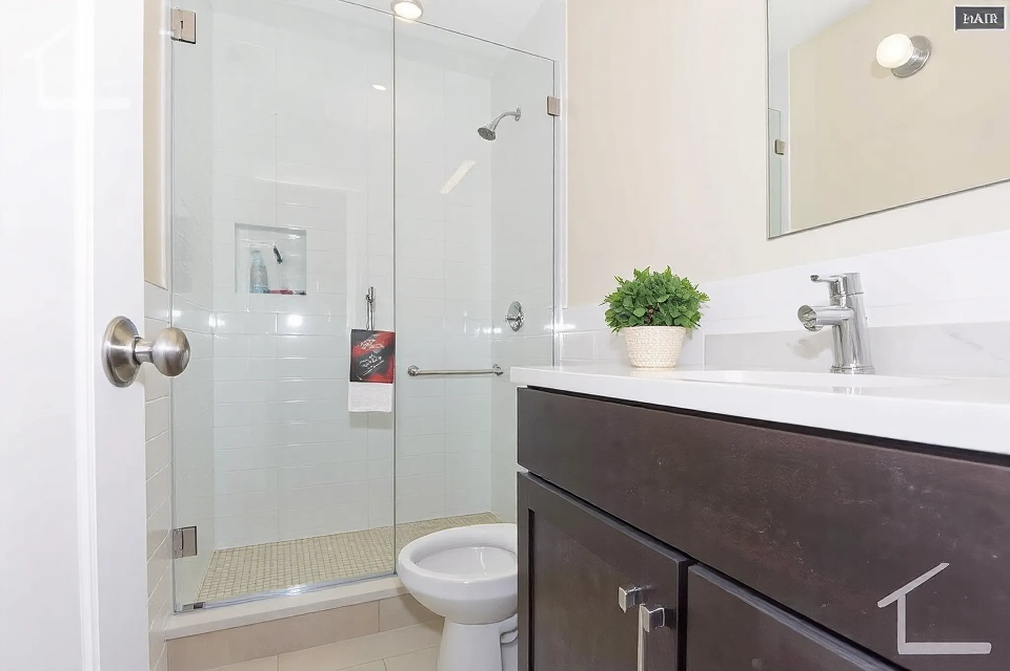 871 Beacon St, Fenway