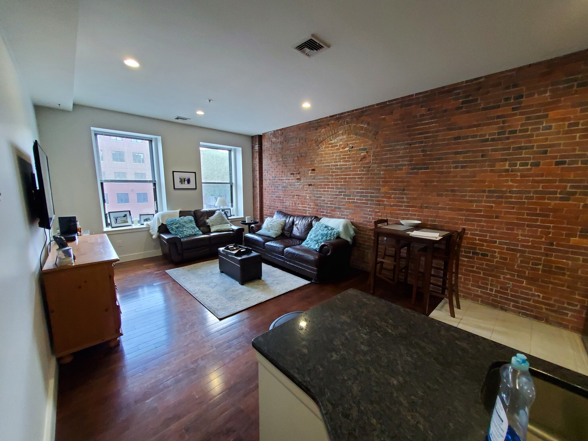 460 Harrison Ave, South End