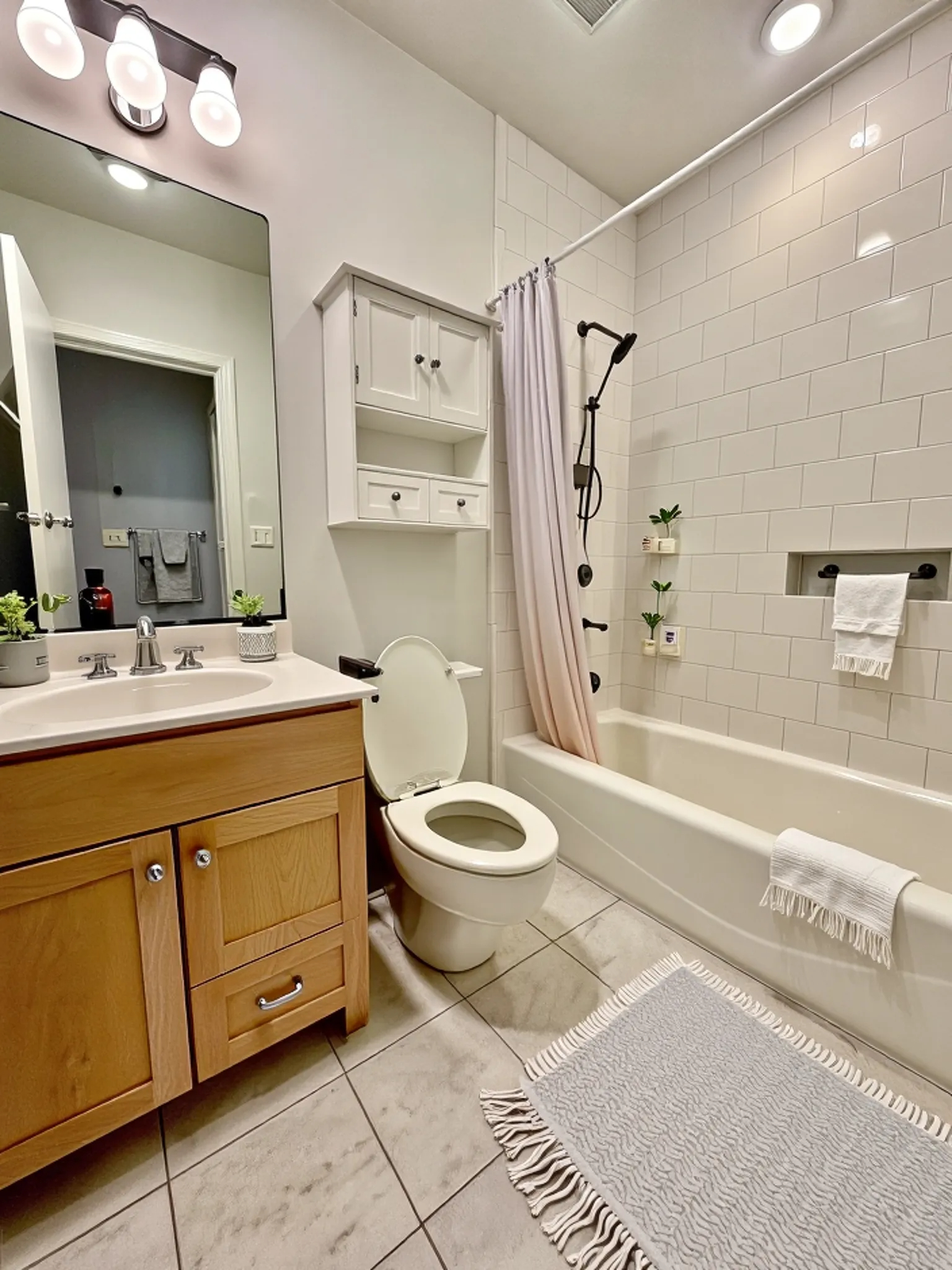 1661 Washington St, South End