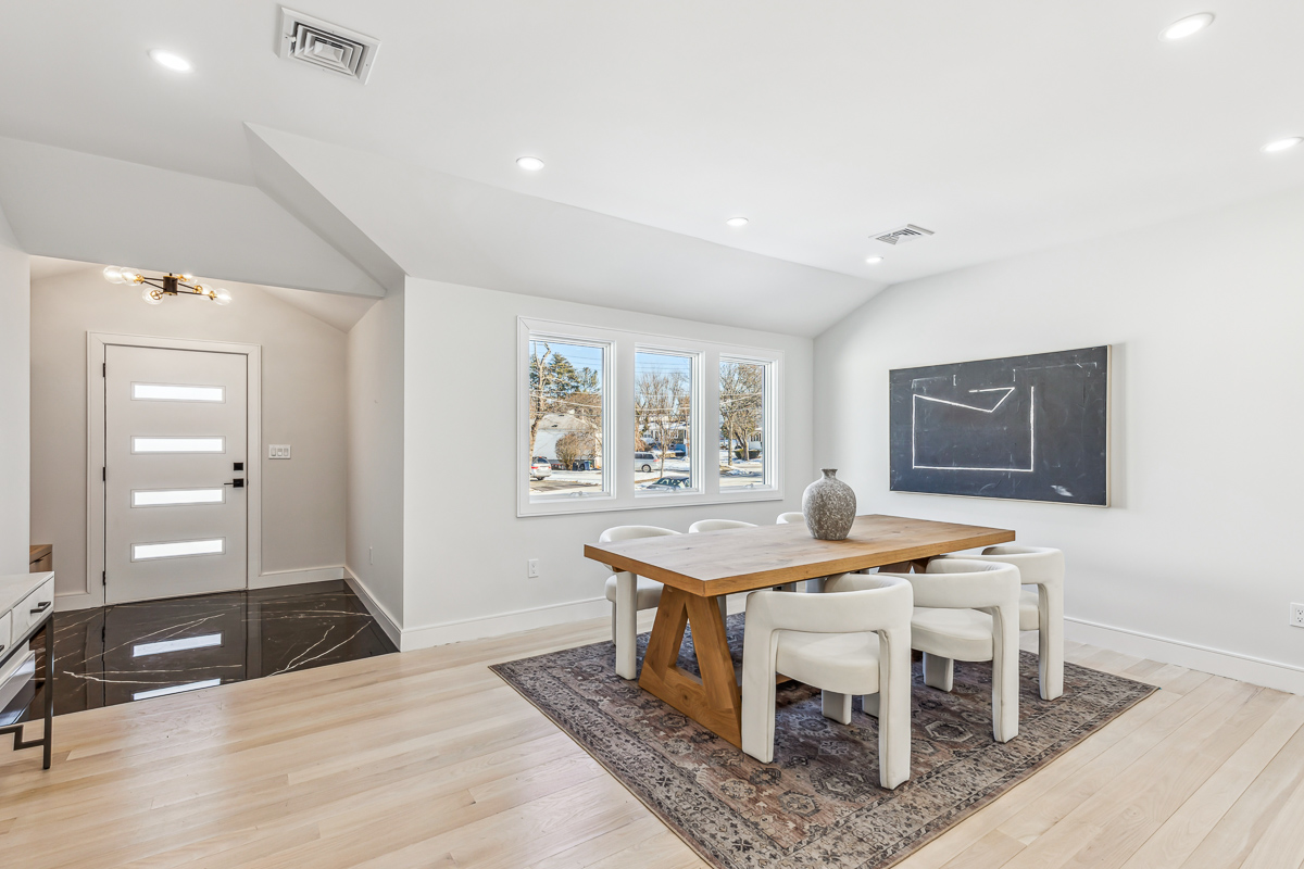 107 Truman Rd, Oak Hill