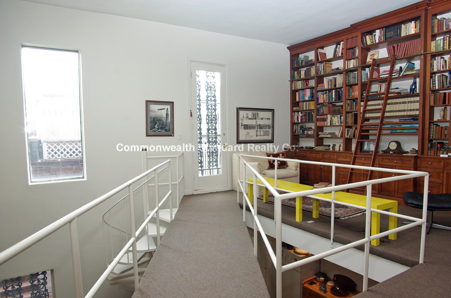 540 Massachusetts Ave, South End