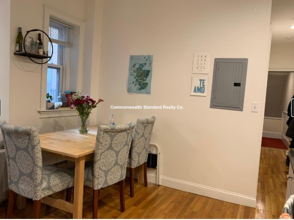 90 W Cedar, Beacon Hill