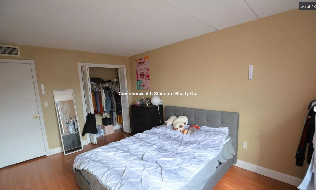 85 Brainerd Rd, Brighton