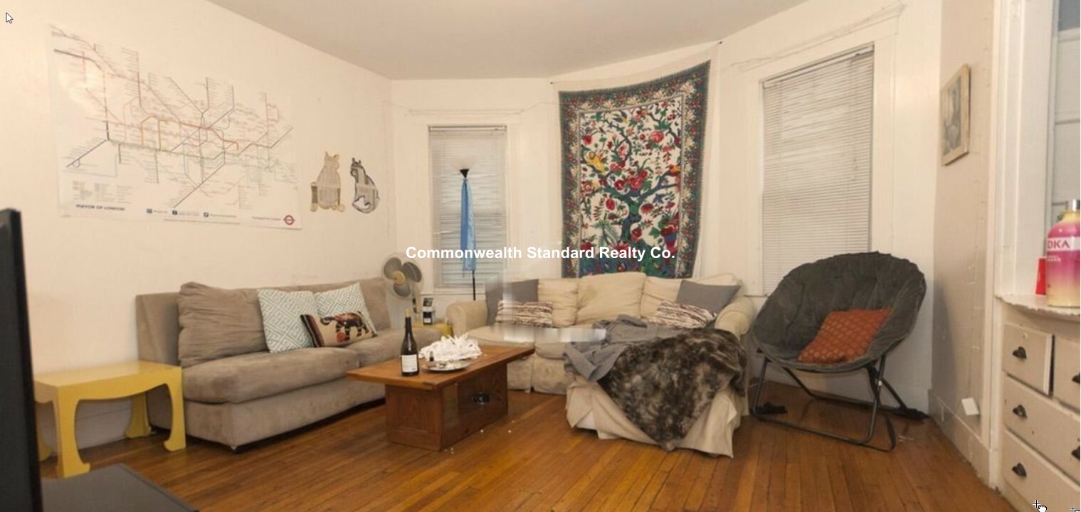 7 Gardner Ter, Allston