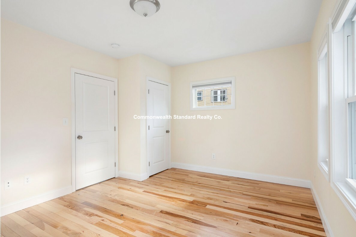 2 bed, 2 bath apartment for rent at 58 Boynton Unit 6, Jamaica Plain — photo 8 of 12